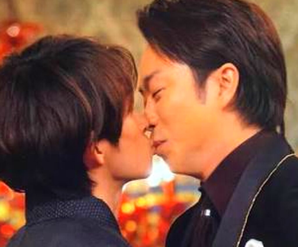 櫻井翔 三宅健 キス